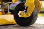 Cub Cadet XZ7 L122 Ultima Z-TURNS Aufsitzmäher – Bild 2