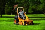 CUB Cadet Z5 152 Zero-Turn Aufsitzmäher – Bild 3